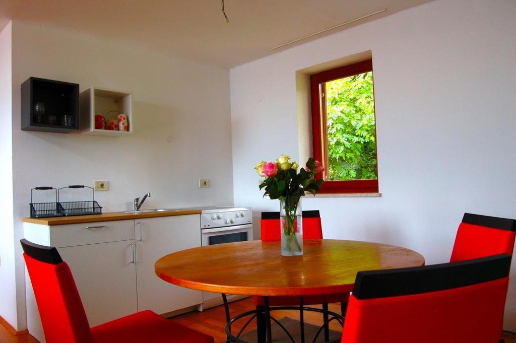 Beautiful Street Apartment Portoroz Luaran gambar